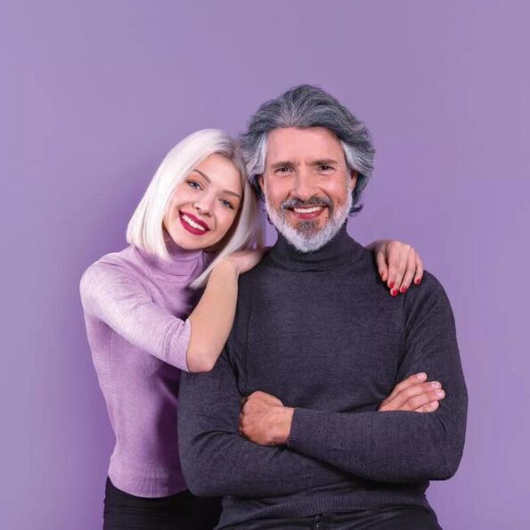 Cuida tu cabello con champú para canas